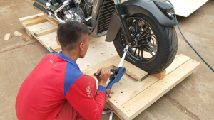 Đóng Gỗ Xe Máy Miễn Phí Số Lượng Lớn