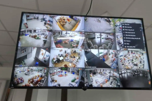 Camera Giám Sát Xe 24/7 Tại Kho