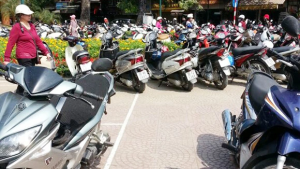 Gửi Xe Máy Dịp Tết Không Tăng Giá