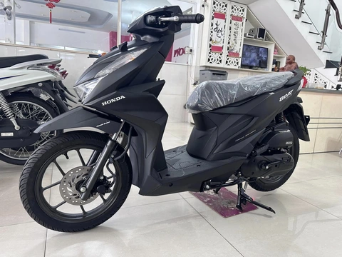 Xe mới từ showroom