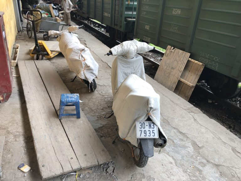 Thủ Tục Gửi Xe Máy Từ Nội Thành Đơn Giản