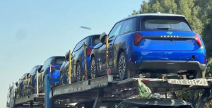 dịch vụ vận chuyển xe điện mini
