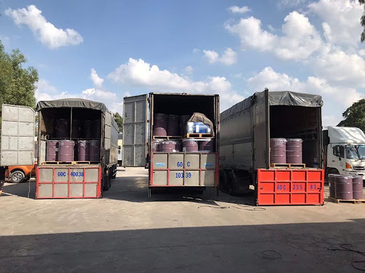 dịch vụ vận chuyển xe chuyên chở hóa chất