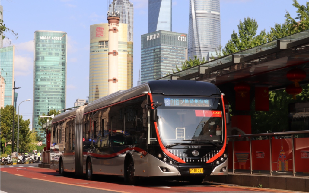 dịch vụ vận chuyển xe buýt BRT