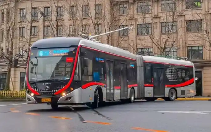 dịch vụ vận chuyển xe buýt BRT