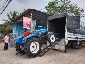 dịch vụ vận chuyển xe cày