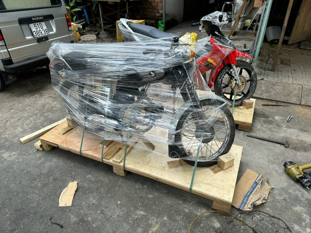 Gửi Xe Máy Bằng Đường Biển Giá Tốt