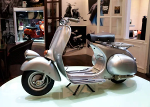 Gửi Xe Vespa Cổ, Chống Trầy Xước