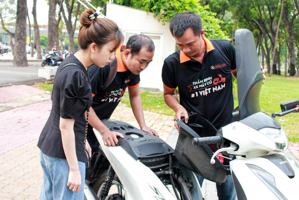 Kiểm Tra Tình Trạng Xe Trước Khi Gửi
