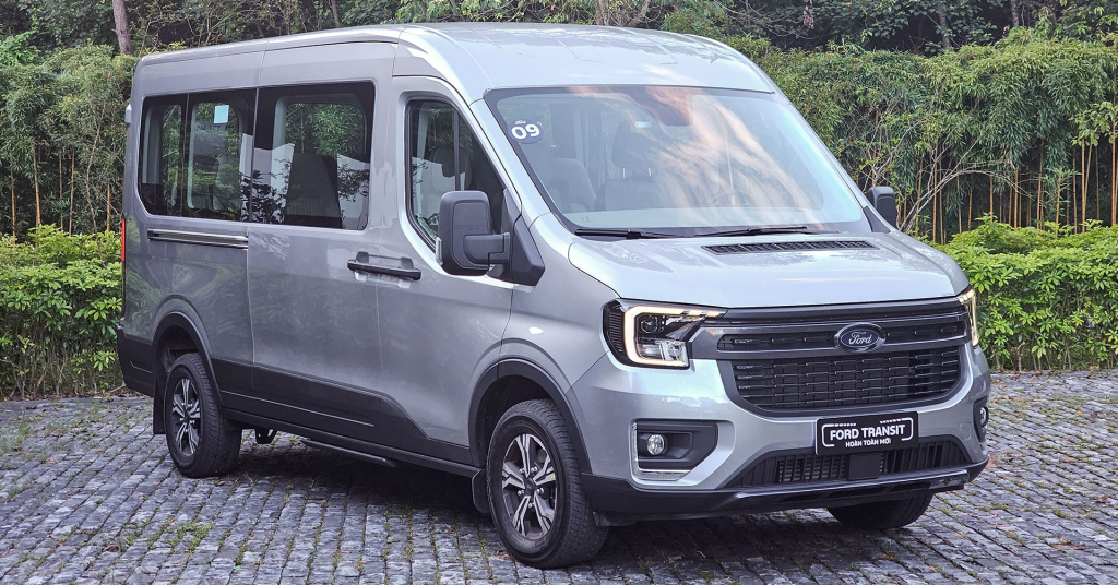 Limousine hoán cải từ Ford Transit