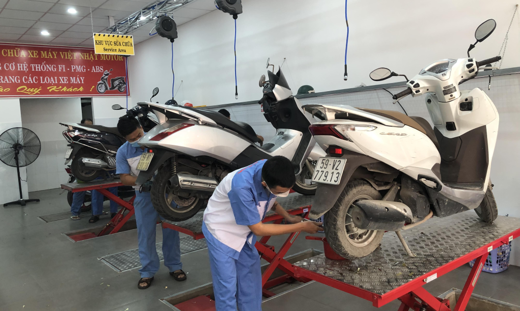 Trung tâm sửa chữa xe