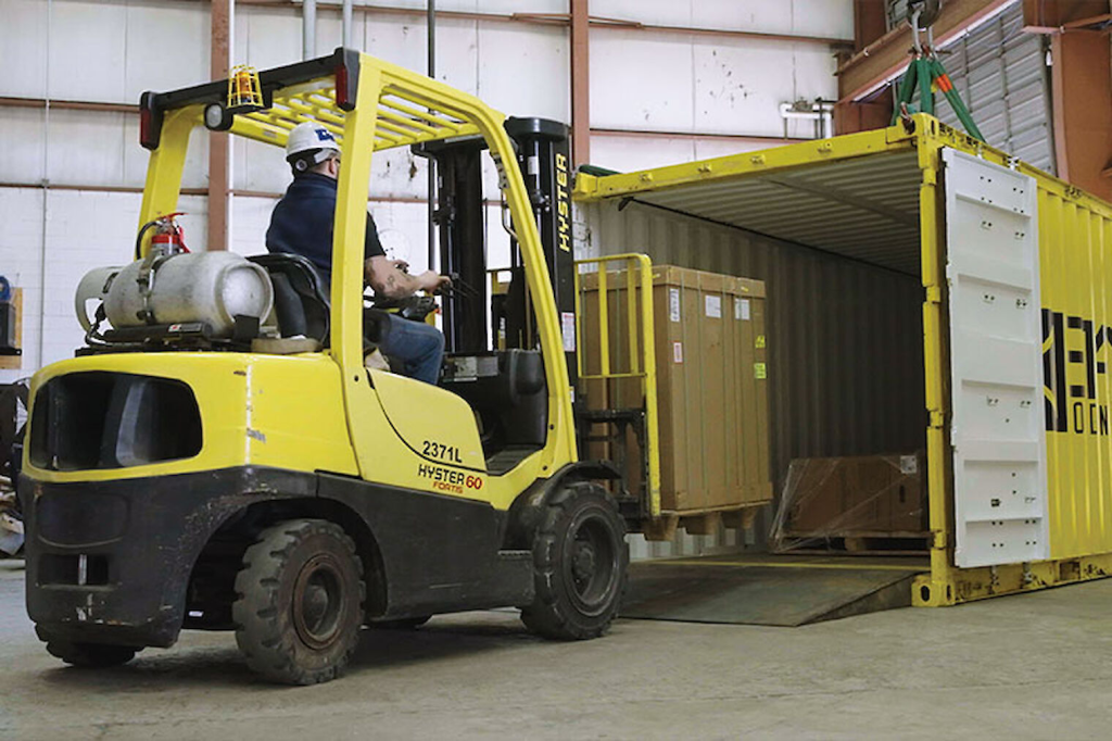 Giá Vận Chuyển Xe Ô Tô Dẫn Động Thủy Lực Đi Bắc Nam